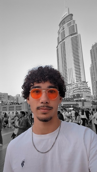 Snapchat-2086216208~2